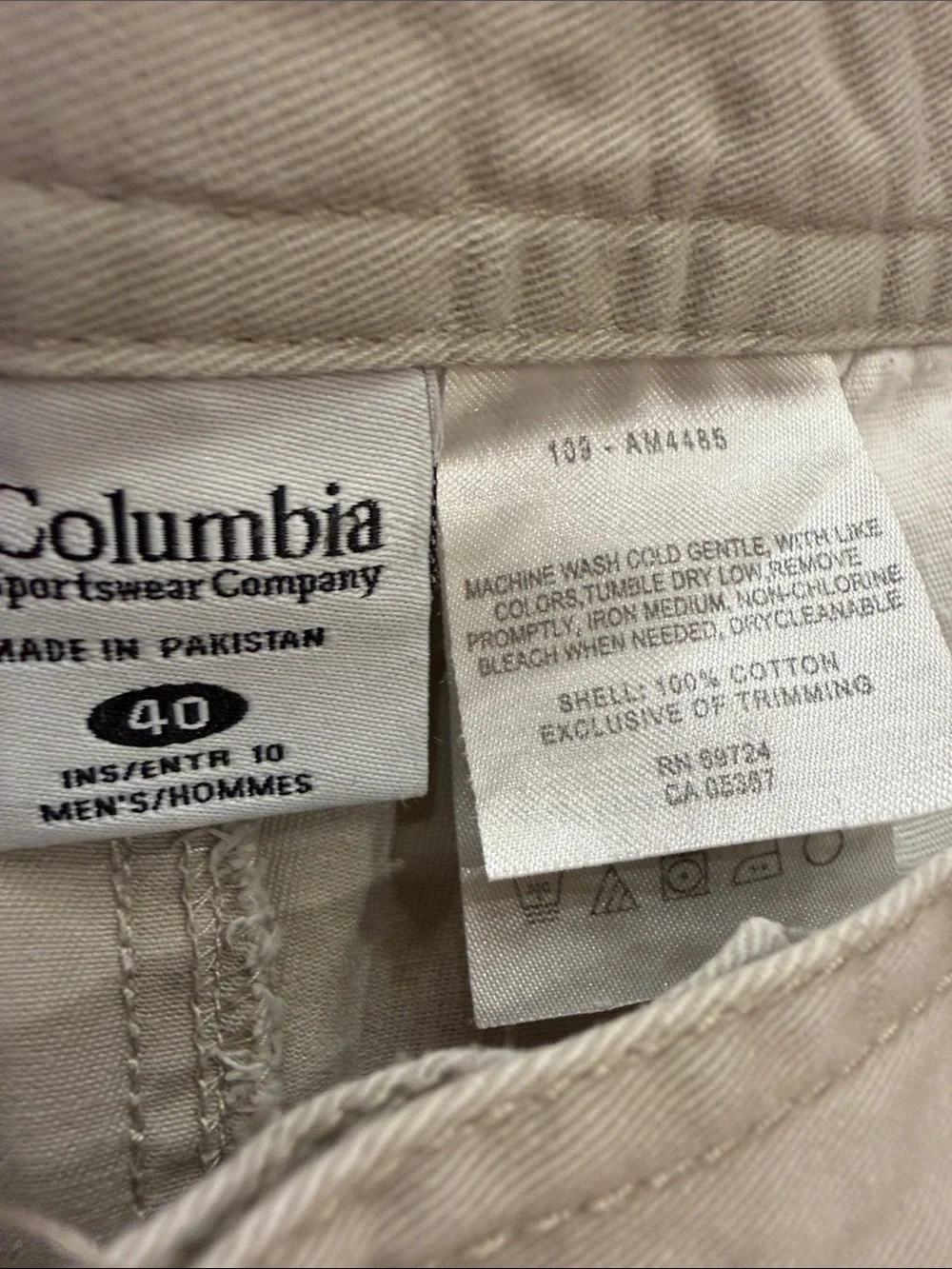 COLUMBIA SPORTSWEAR COMPANY FLAT FRONT KHAKI MEN'S CARGO SHORTS SIZE 40 WAIST